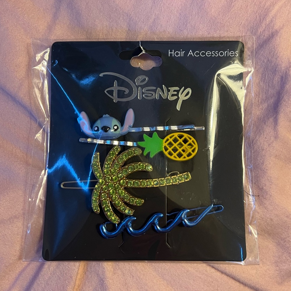 Adorable Disney Stitch Hair Clips!💙